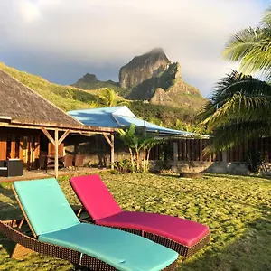Waterfront Sunrise Holiday home